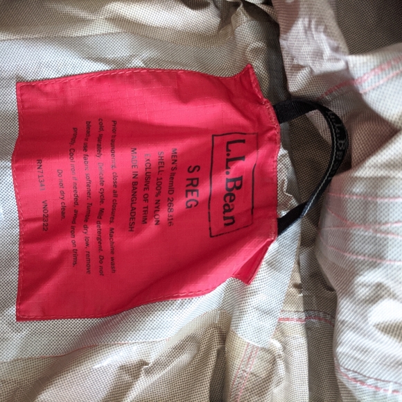 LL Bean rain jacket - Picture 3 of 3